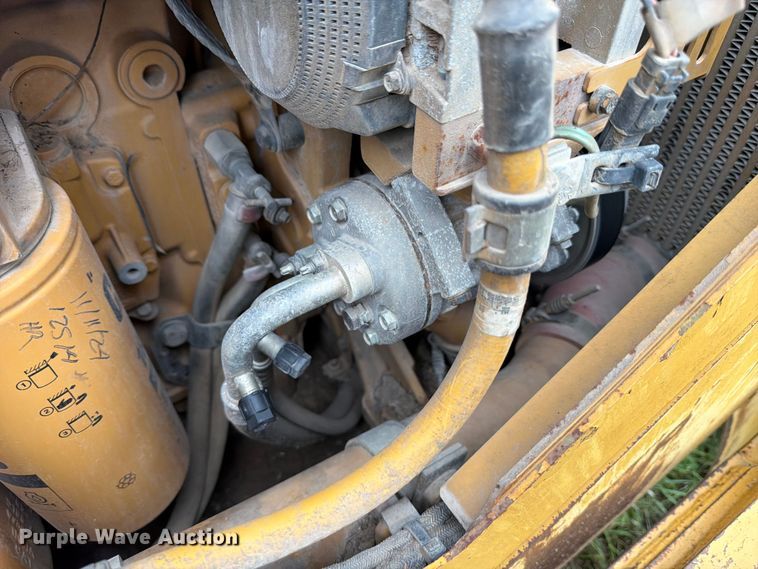 image for item ED5199 2015 Caterpillar D6T XL dozer