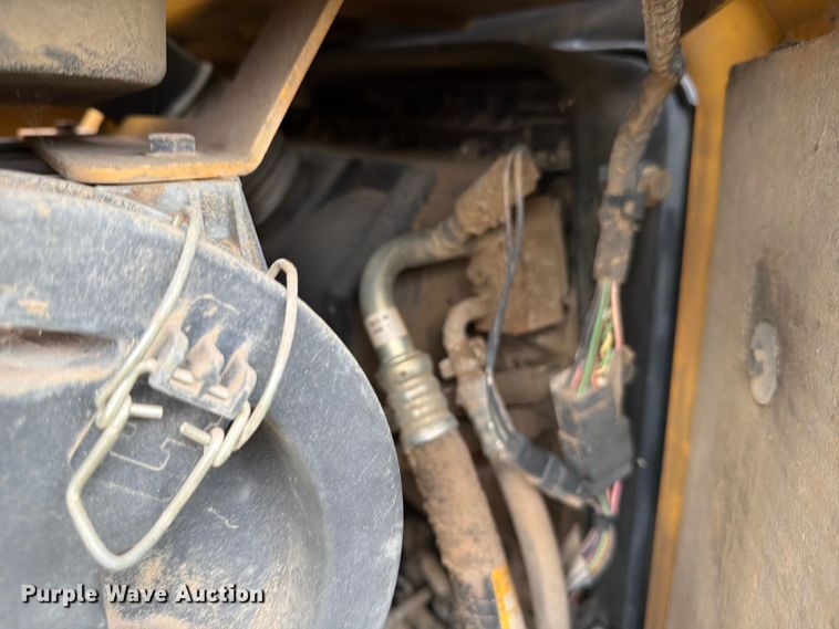 image for item ED5199 2015 Caterpillar D6T XL dozer