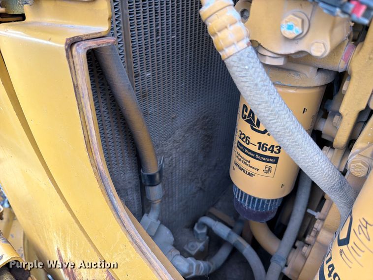 image for item ED5199 2015 Caterpillar D6T XL dozer