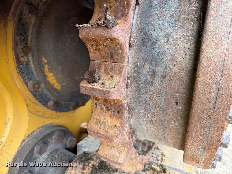 image for item ED5199 2015 Caterpillar D6T XL dozer