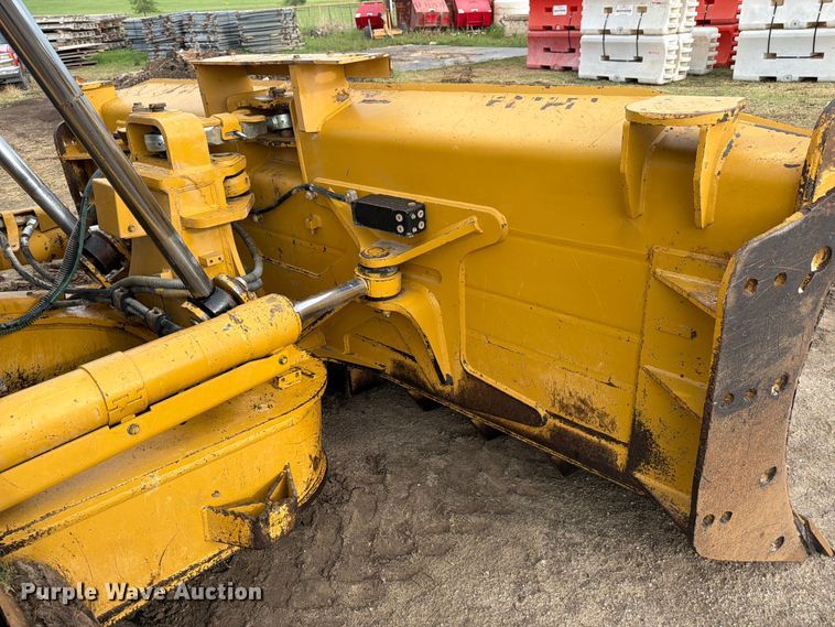 image for item ED5200 2014 Caterpillar D6T XL dozer