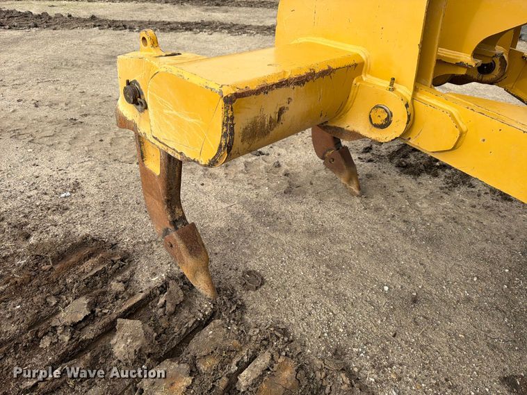 image for item ED5200 2014 Caterpillar D6T XL dozer