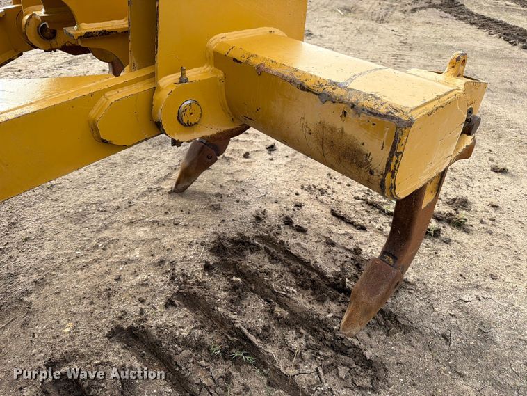 image for item ED5200 2014 Caterpillar D6T XL dozer