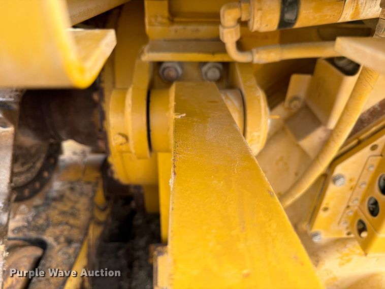 image for item ED5200 2014 Caterpillar D6T XL dozer