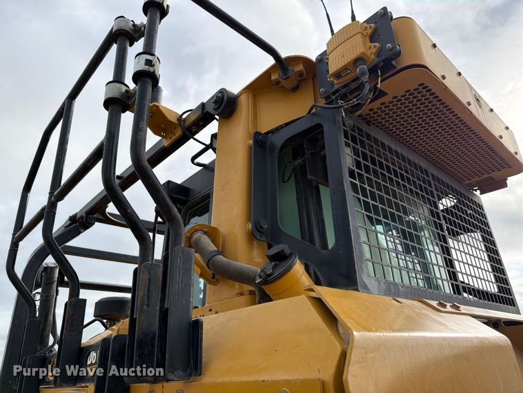 image for item ED5200 2014 Caterpillar D6T XL dozer