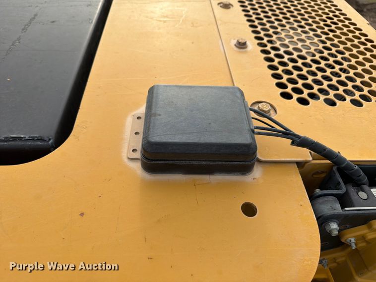 image for item ED5200 2014 Caterpillar D6T XL dozer