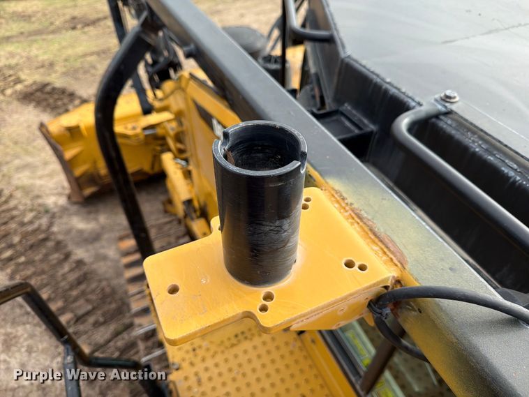 image for item ED5200 2014 Caterpillar D6T XL dozer