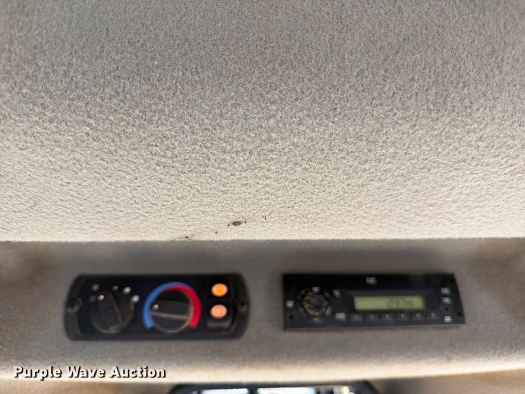 image for item ED5200 2014 Caterpillar D6T XL dozer