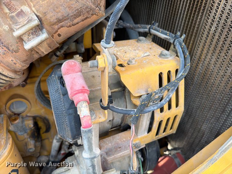 image for item ED5200 2014 Caterpillar D6T XL dozer