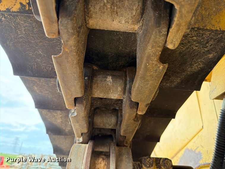 image for item ED5200 2014 Caterpillar D6T XL dozer