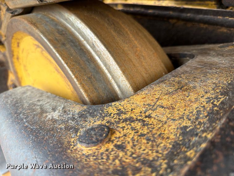 image for item ED5200 2014 Caterpillar D6T XL dozer