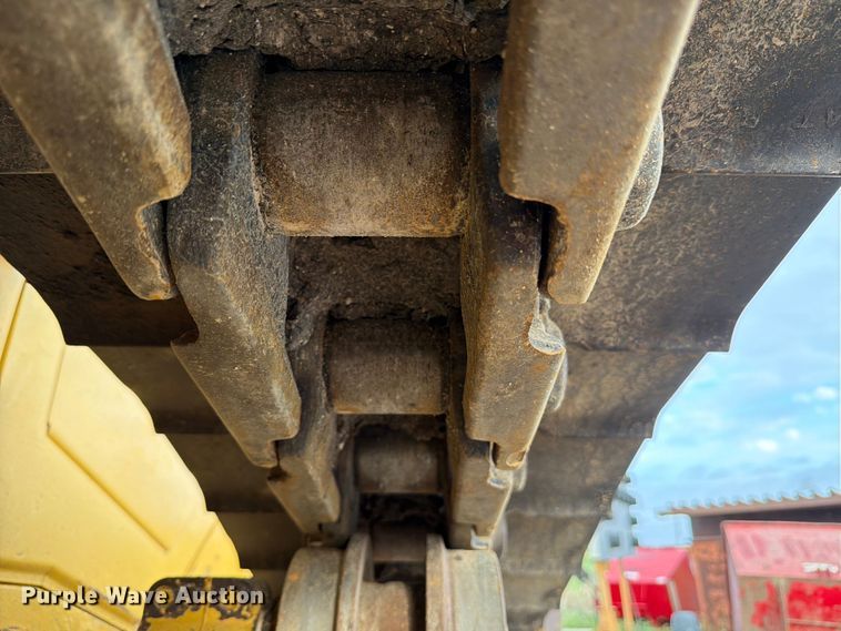 image for item ED5200 2014 Caterpillar D6T XL dozer