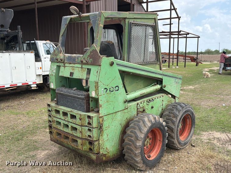 image for item ED5201 Mustang 1700 skid steer loader