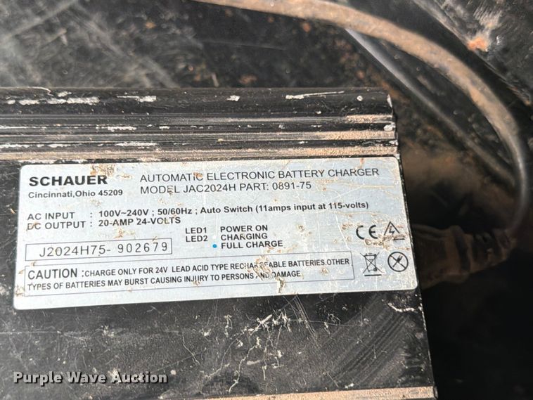 image for item ED5202 2002 Freightliner FL80 crane truck