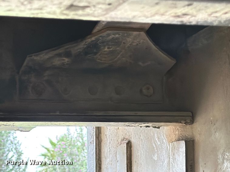 image for item ED5202 2002 Freightliner FL80 crane truck