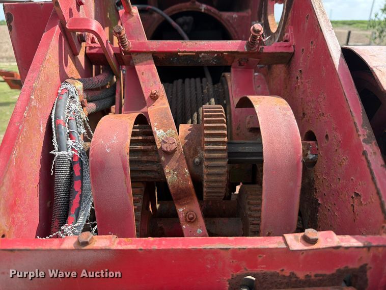 image for item ED5202 2002 Freightliner FL80 crane truck