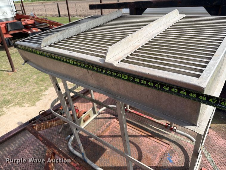 image for item ED5202 2002 Freightliner FL80 crane truck