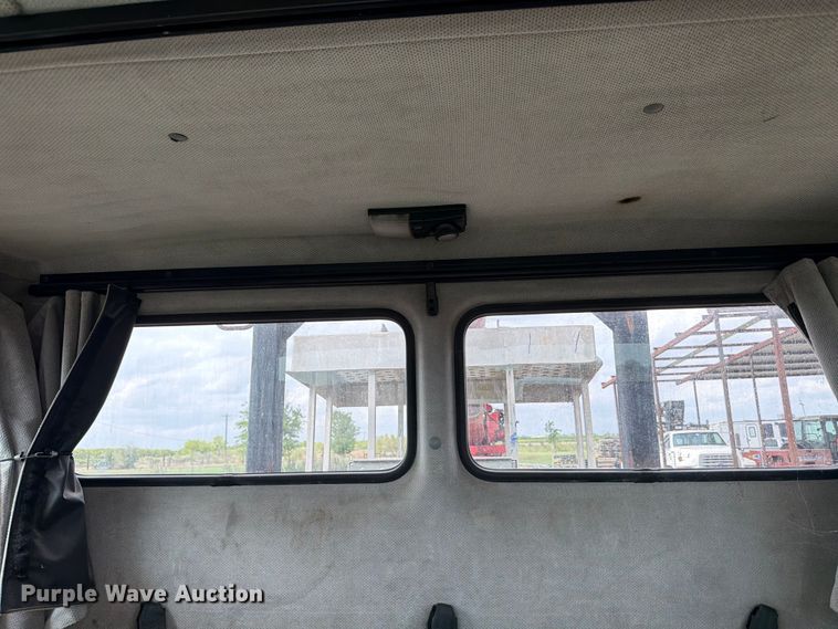 image for item ED5202 2002 Freightliner FL80 crane truck