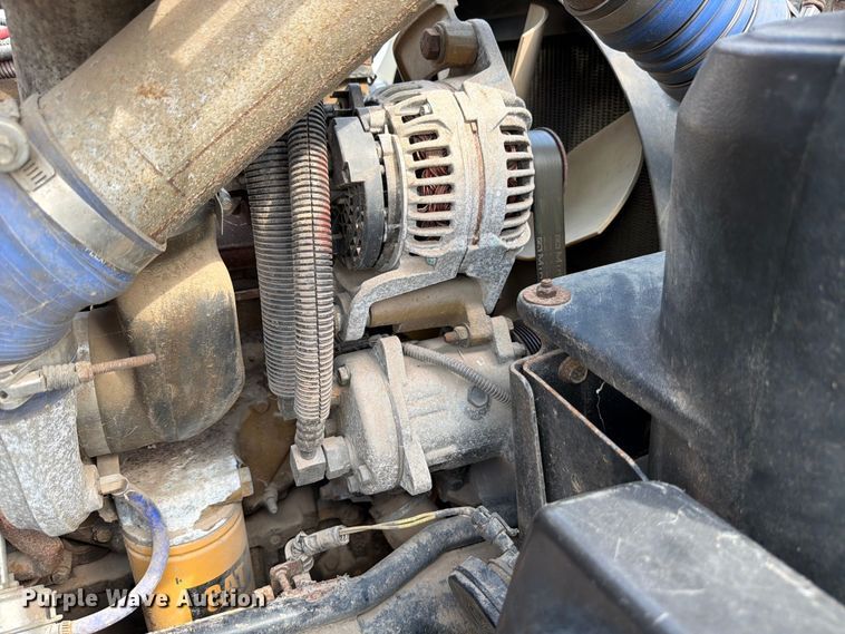 image for item ED5202 2002 Freightliner FL80 crane truck