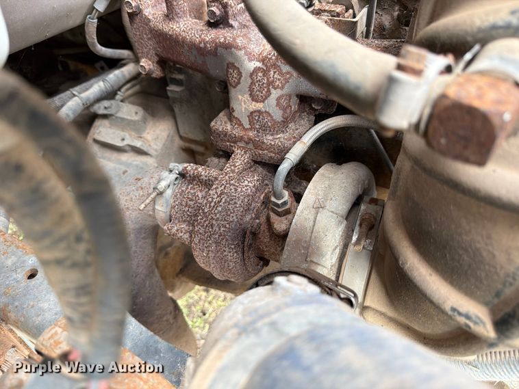 image for item ED5203 1996 Ford F800 digger derrick truck