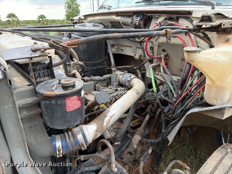 image for item ED5203 1996 Ford F800 digger derrick truck