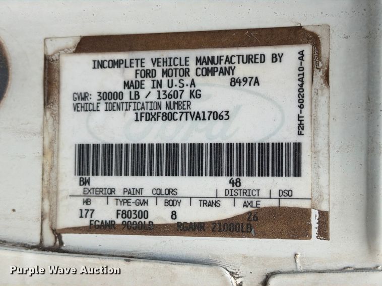 image for item ED5203 1996 Ford F800 digger derrick truck