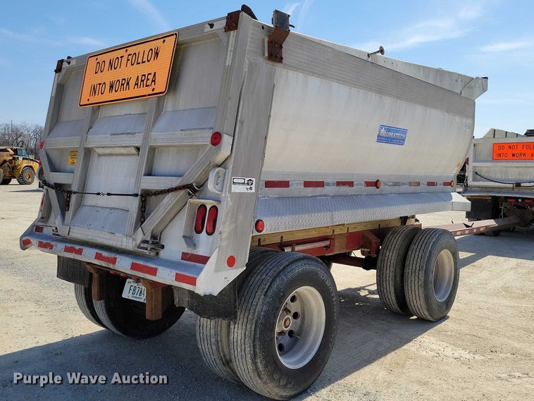 image for item EE0917 1997 Hawkeye end dump pup trailer