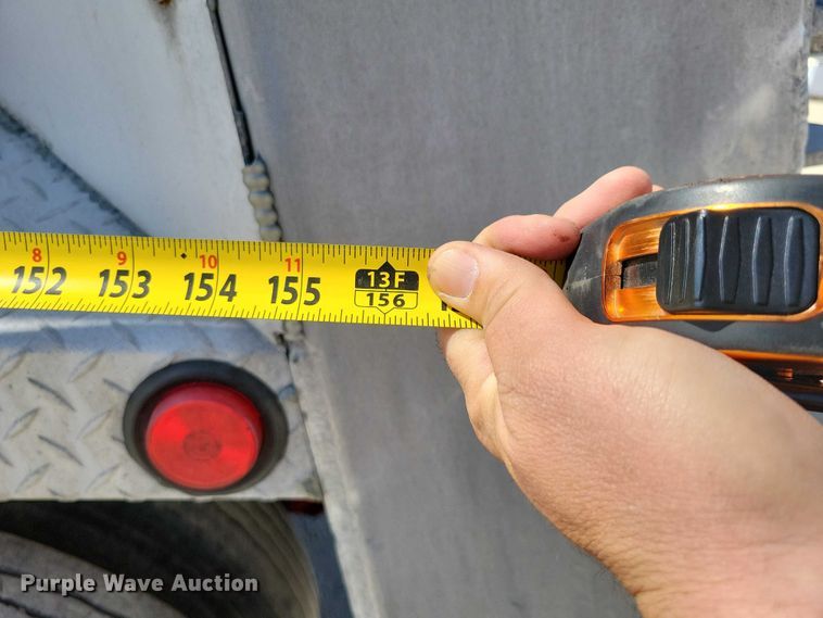 image for item EE0917 1997 Hawkeye end dump pup trailer