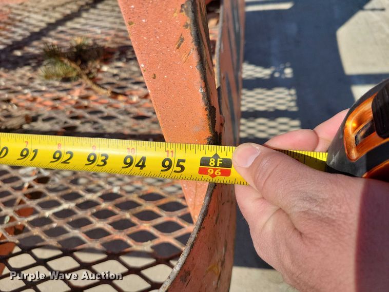 image for item EE0920 2000 JLG 601S boom lift