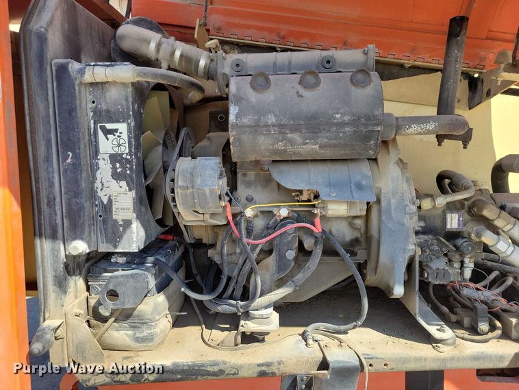 image for item EE0920 2000 JLG 601S boom lift