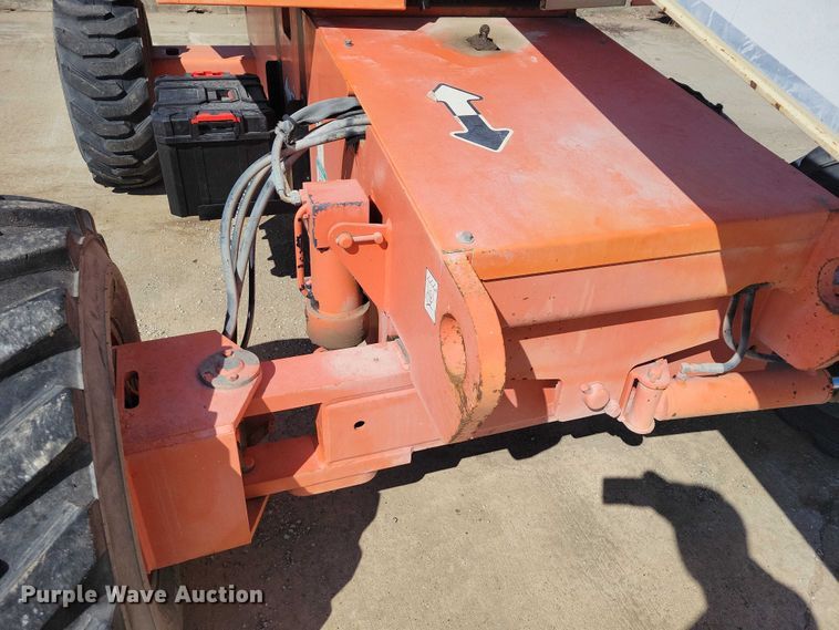 image for item EE0920 2000 JLG 601S boom lift