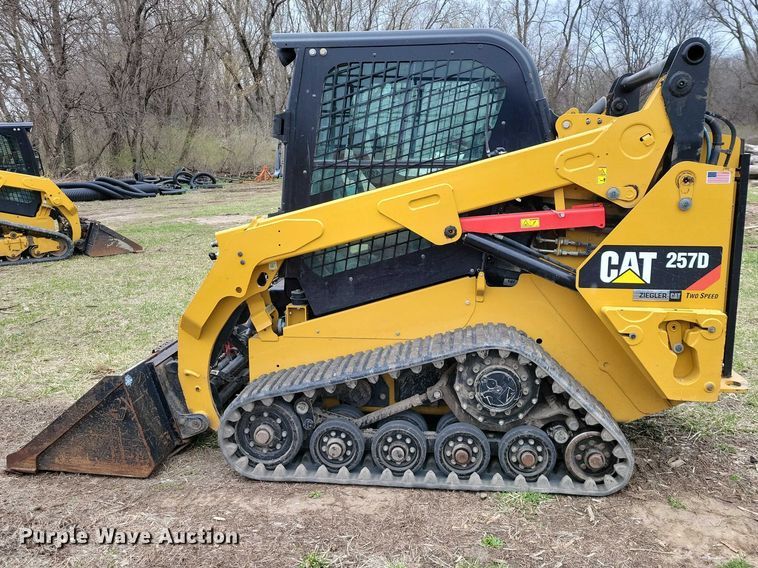 image for item EE0924 2018 Caterpillar 257D tracked skid steer loader
