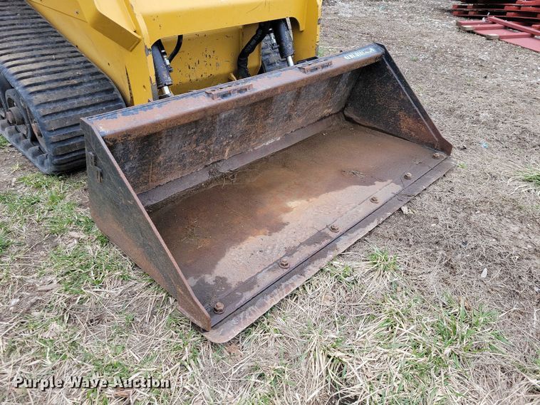 image for item EE0924 2018 Caterpillar 257D tracked skid steer loader