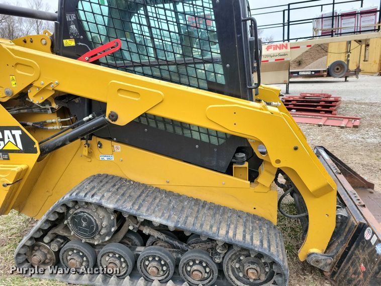 image for item EE0924 2018 Caterpillar 257D tracked skid steer loader