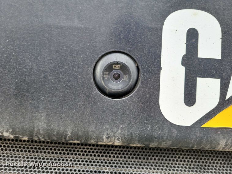 image for item EE0924 2018 Caterpillar 257D tracked skid steer loader