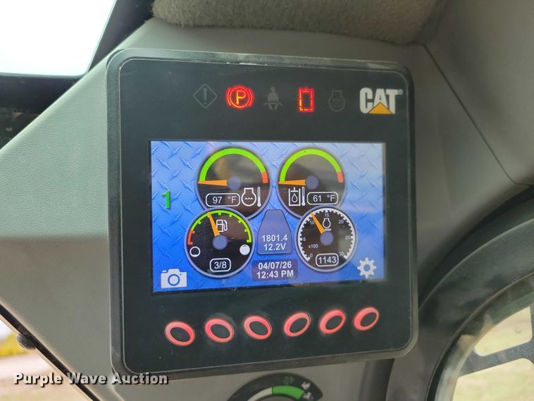 image for item EE0924 2018 Caterpillar 257D tracked skid steer loader