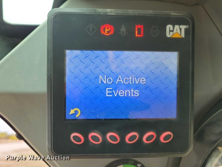 image for item EE0924 2018 Caterpillar 257D tracked skid steer loader