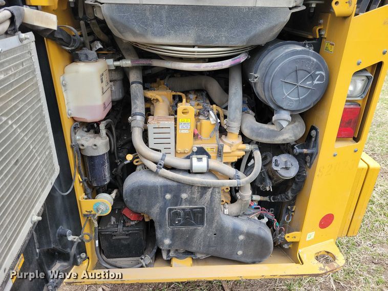 image for item EE0924 2018 Caterpillar 257D tracked skid steer loader