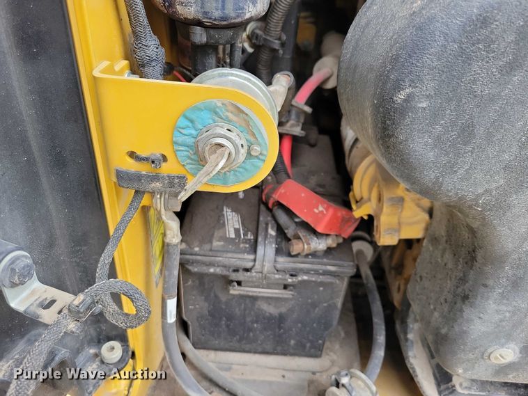 image for item EE0924 2018 Caterpillar 257D tracked skid steer loader