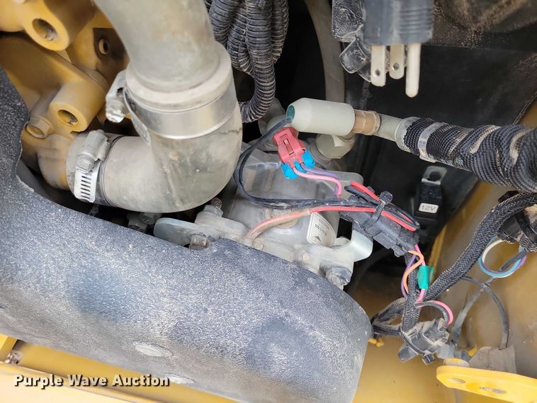 image for item EE0924 2018 Caterpillar 257D tracked skid steer loader