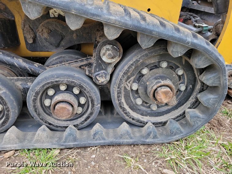 image for item EE0924 2018 Caterpillar 257D tracked skid steer loader