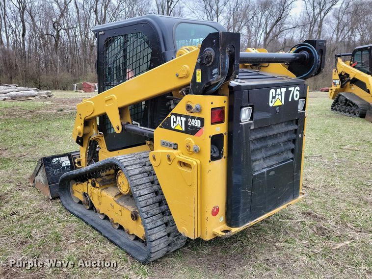 image for item EE0925 2019 Caterpillar 249D tracked skid steer loader