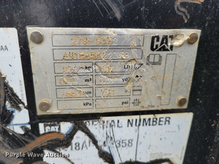 image for item EE0925 2019 Caterpillar 249D tracked skid steer loader