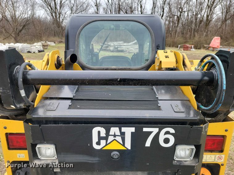 image for item EE0925 2019 Caterpillar 249D tracked skid steer loader