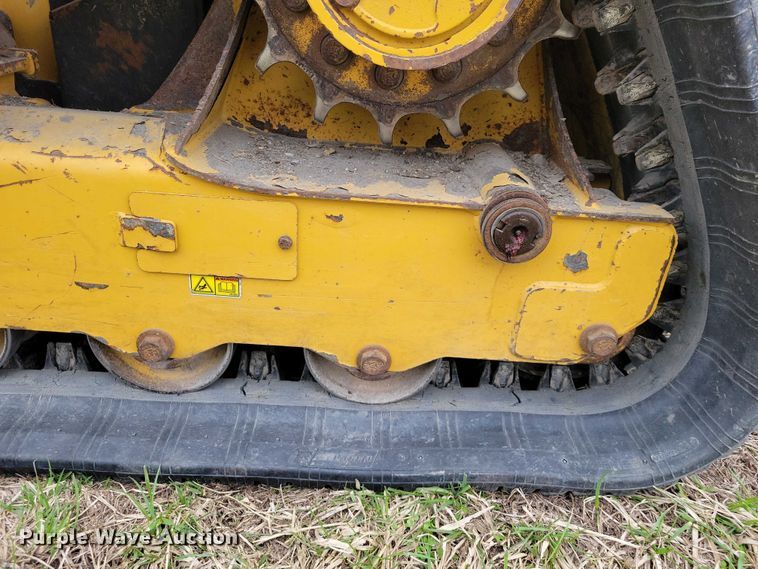 image for item EE0925 2019 Caterpillar 249D tracked skid steer loader