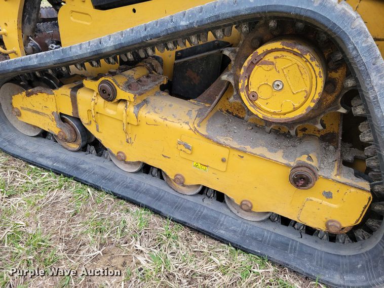 image for item EE0925 2019 Caterpillar 249D tracked skid steer loader