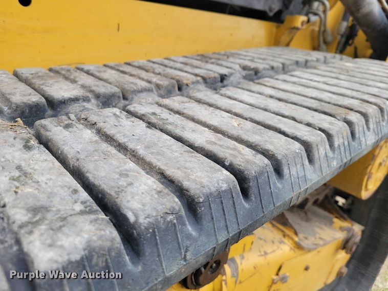 image for item EE0925 2019 Caterpillar 249D tracked skid steer loader
