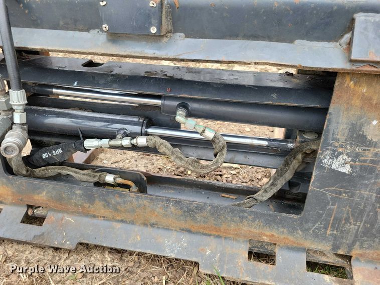 image for item EE0926 Bobcat skid steer forks