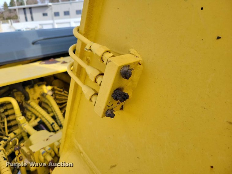 image for item EE0930 1999 Komatsu PC150LC excavator