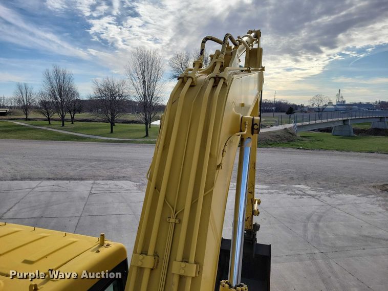 image for item EE0930 1999 Komatsu PC150LC excavator